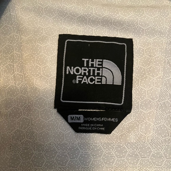 The north face womens rain jacket - Picture 4 of 5